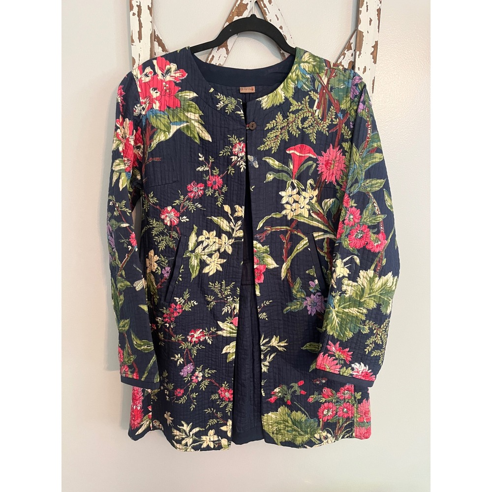 Floral Quilted Longline Jacket Size‎ Medium Lightweight